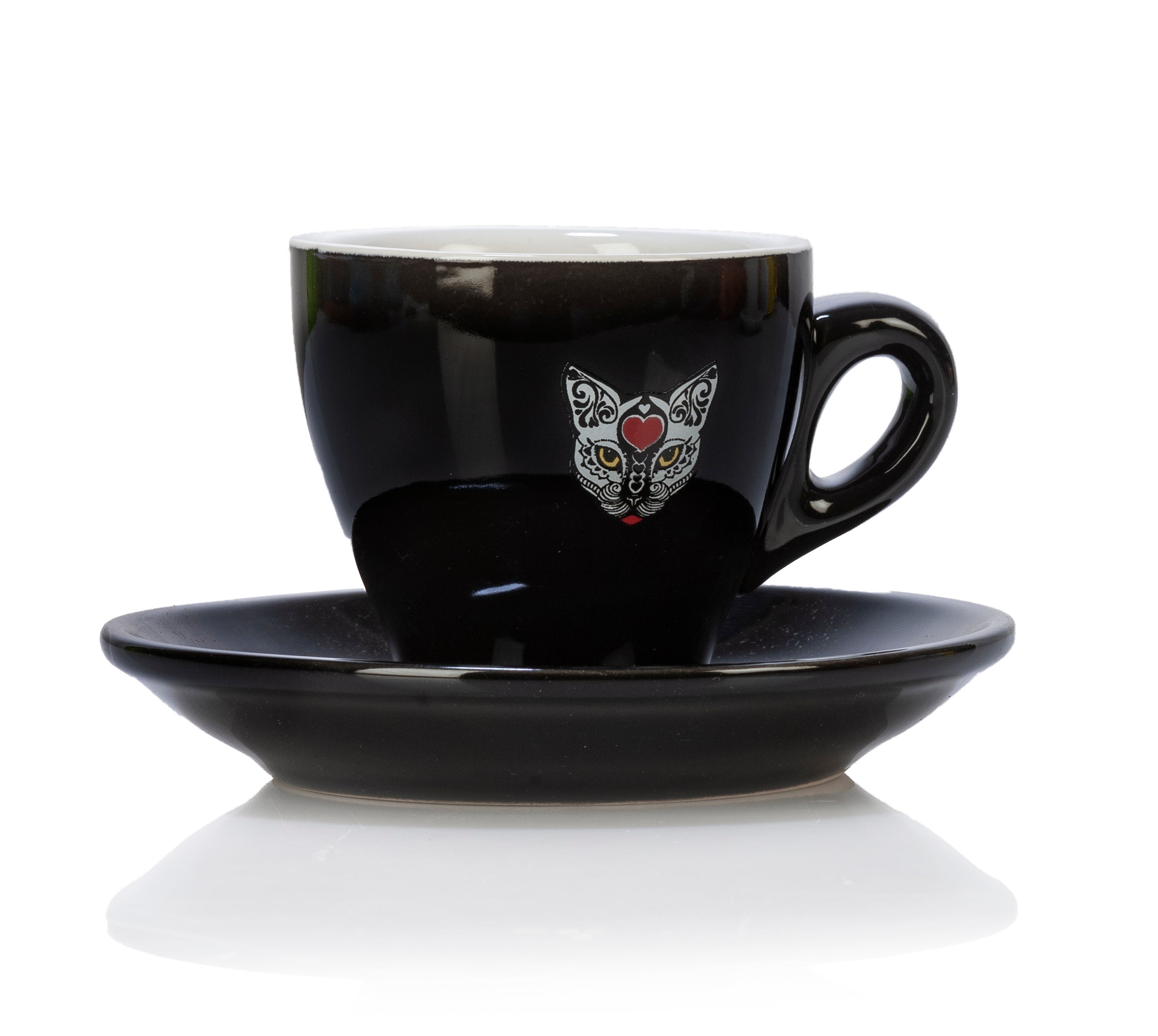 A black espresso cup with the Tre Gatti logo, a picture of a cat, printed on the side
