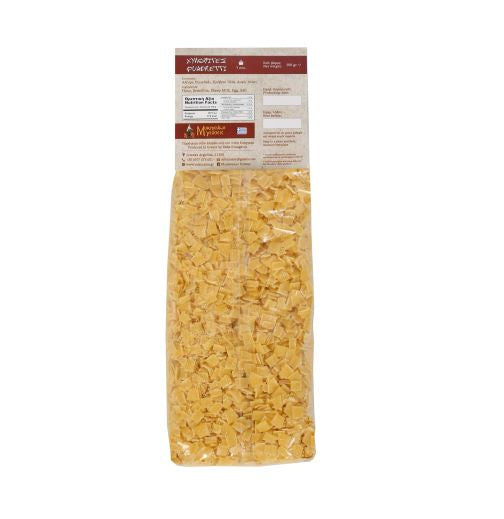 Back of package of Mikinaion Gefsis Hilopites pasta