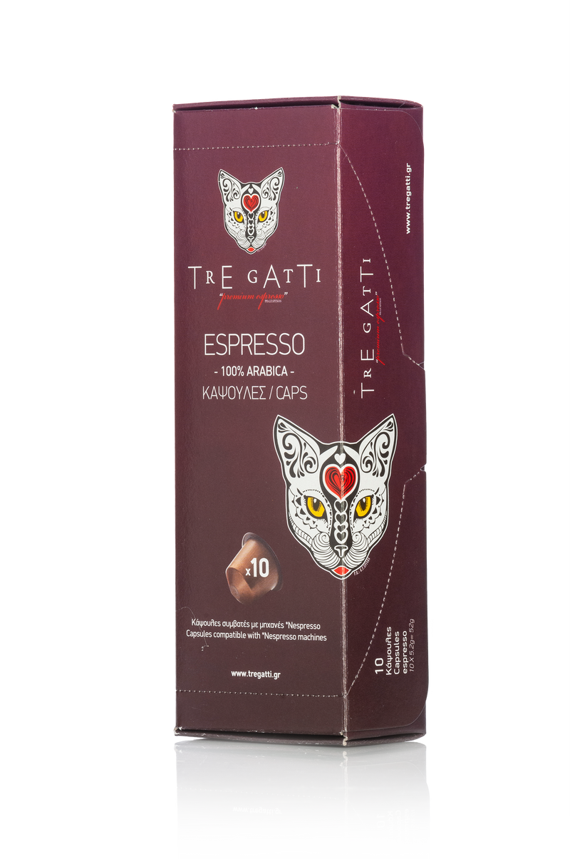 Front of box of Tre Gatti espresso capsules