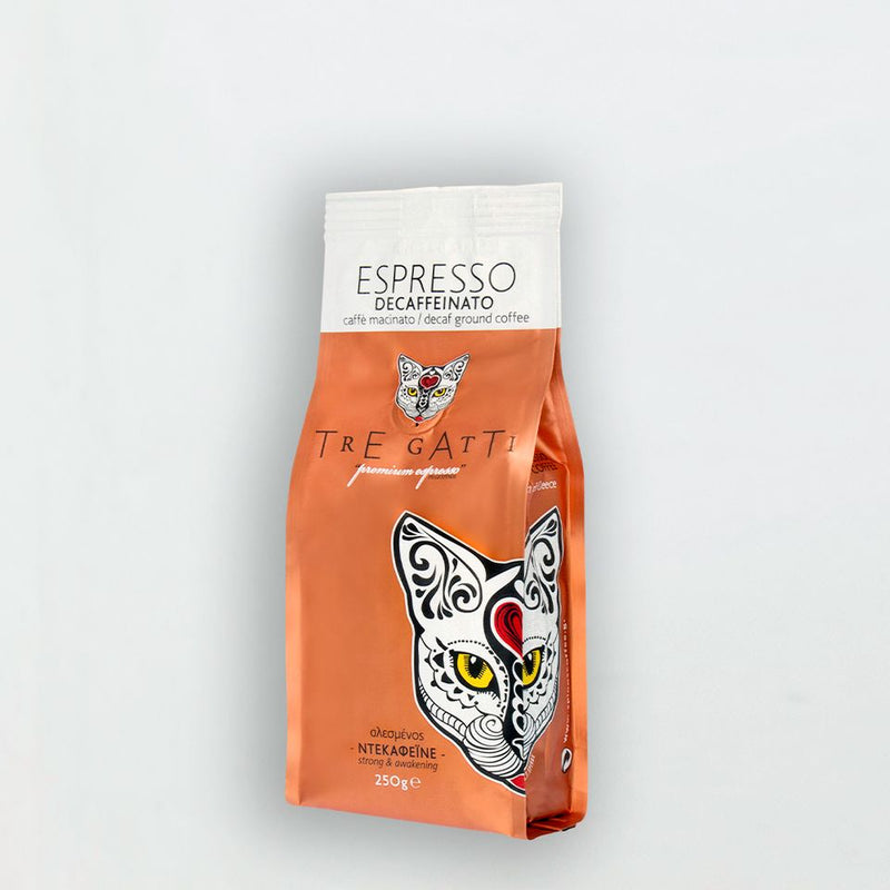 Front of bag of Tre Gatti premium decaf espresso